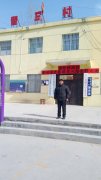 率领两委会－班人和泛博